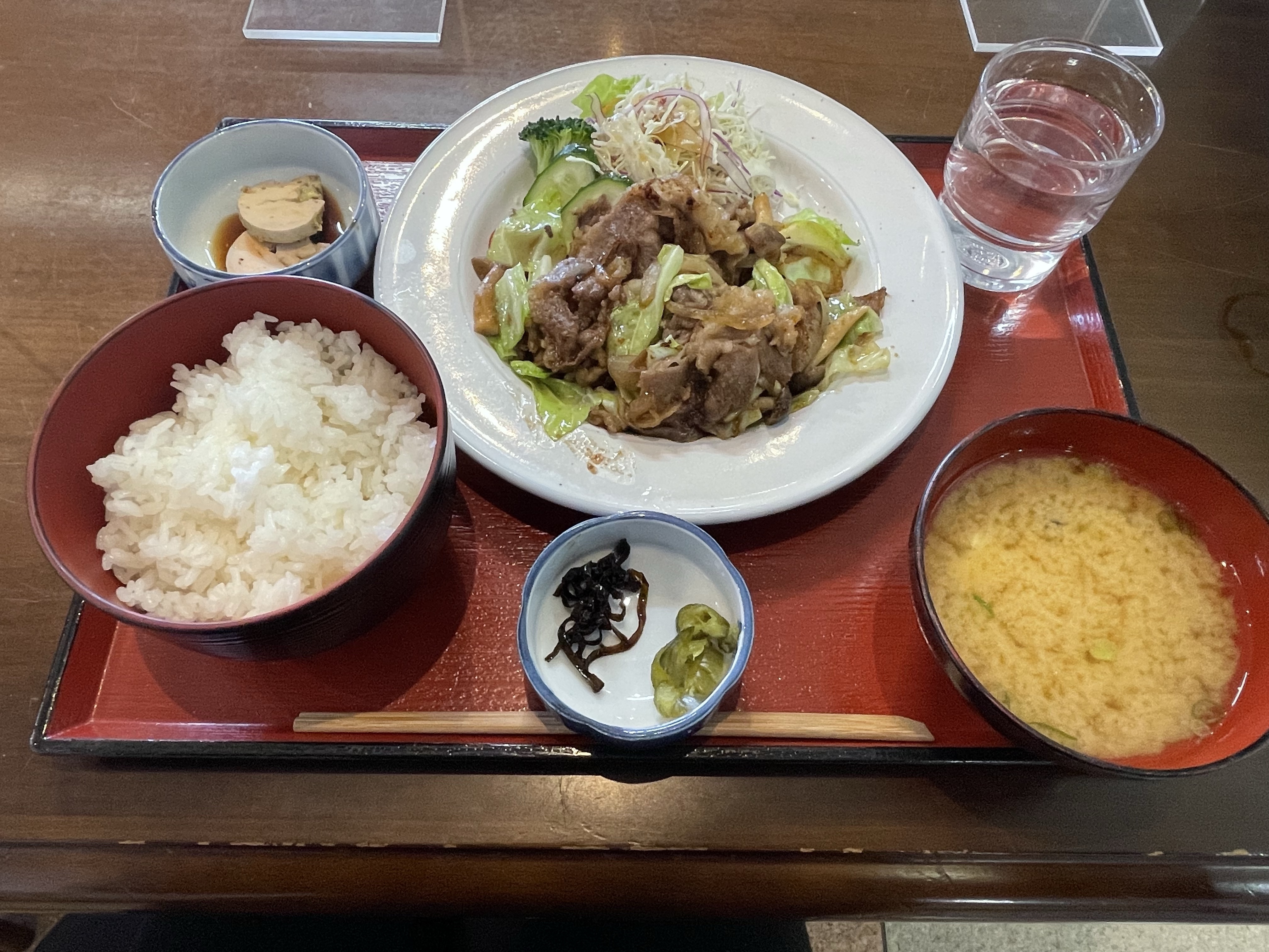 【豊浜町】道の駅とよはま『おーしゃん食堂』で焼き肉定食を食べて来ました！！